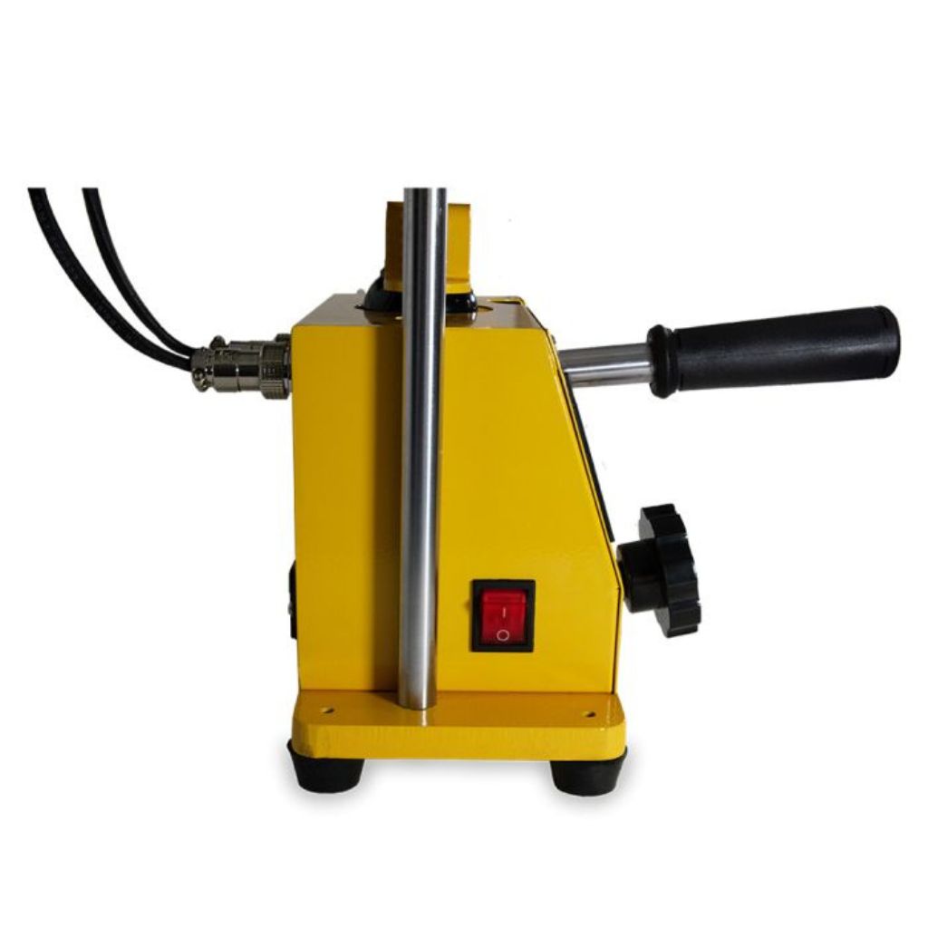 2 Ton Hydraulic Press by Qnubu - Plate 12cm x 6cm