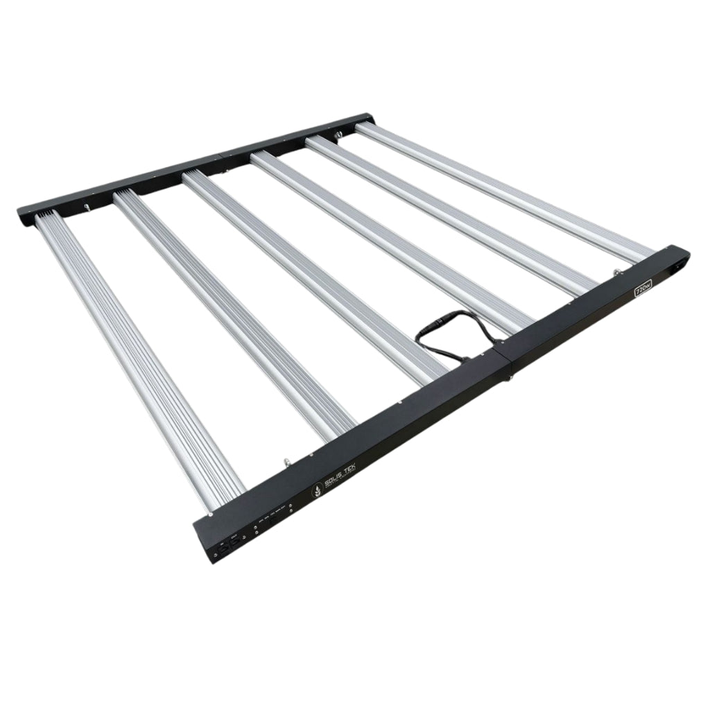 Solistek 720W Intergrated Ballast LED Grow Light